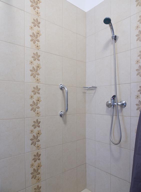 Aqua Apartman Gyula Room photo